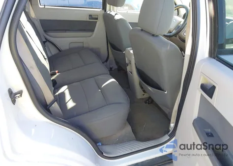 2009 Ford Escape Xlt from USA, damaged, VIN 1FMCU03G89KD11246